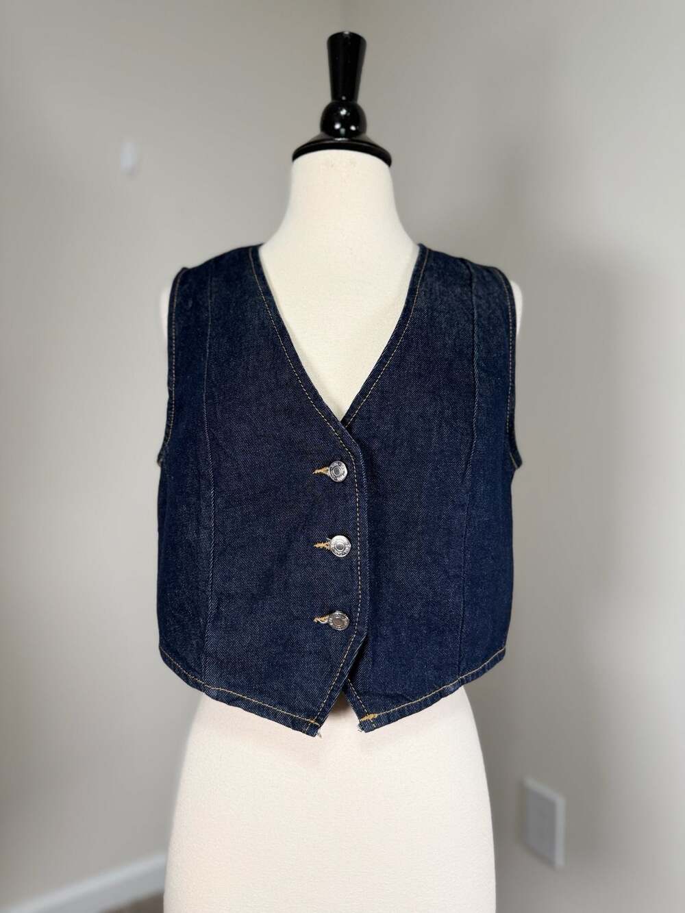 Zara Dark Wash Denim Crop Vest Size L Layering Fall Festival Cottagecore
